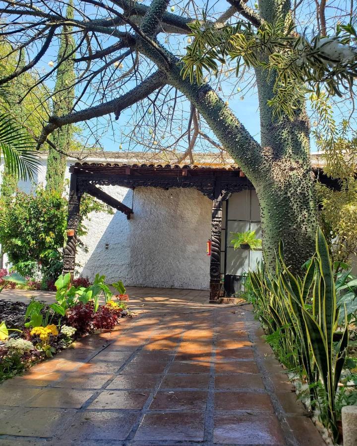 Hotel Tlaquepaque Pueblito Extérieur photo