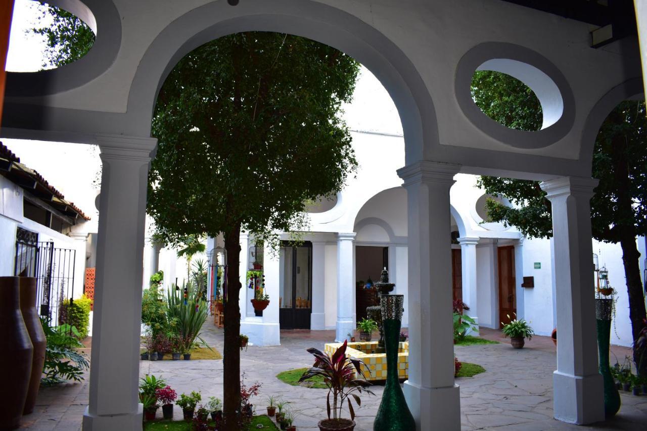 Hotel Tlaquepaque Pueblito Extérieur photo